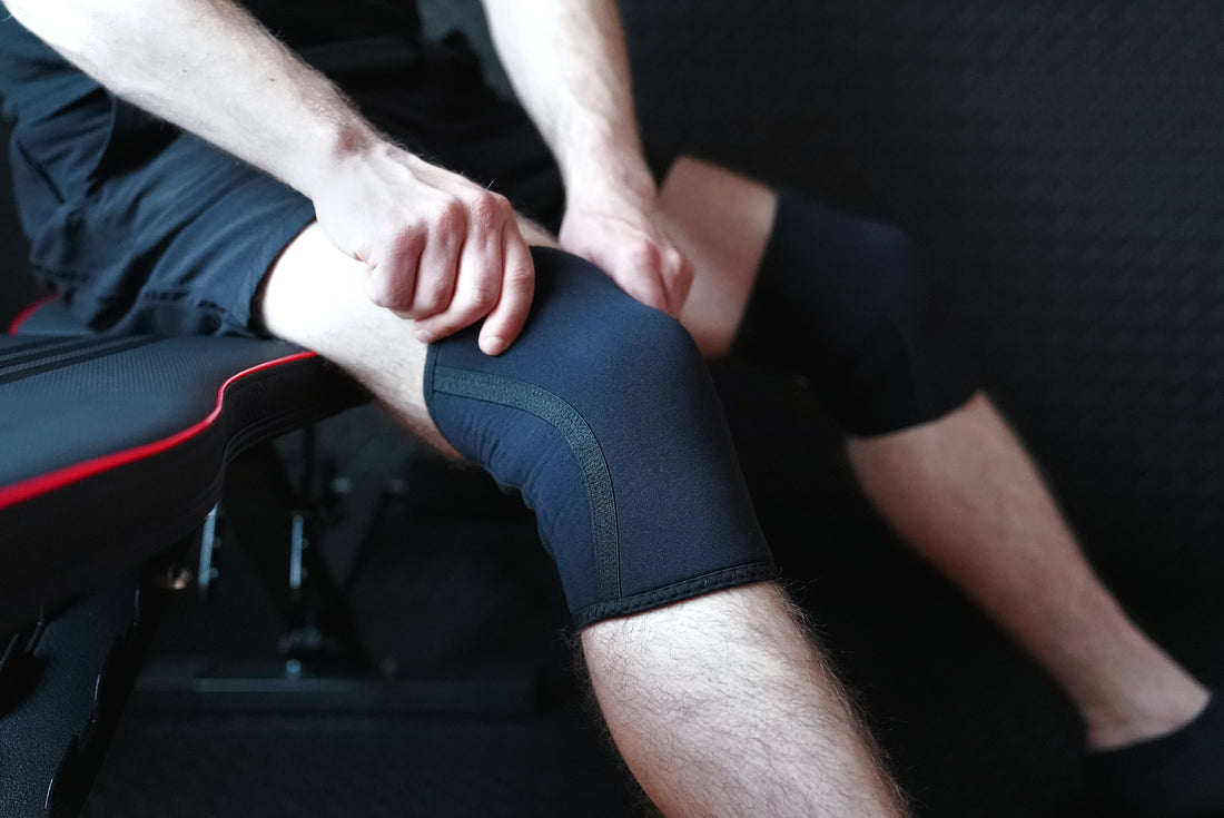 Best knee sleeves for squats: Bay Gear Co. black 7mm knee sleeves